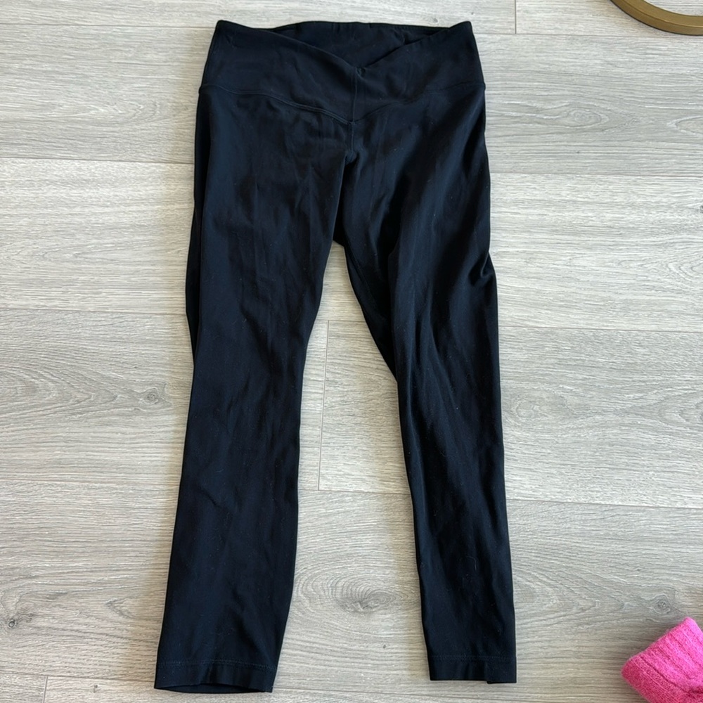 Lululemon align v front leggings in black; worn 5x